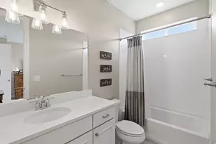 11731 N Broadleaf Hollow Ln, Highland, UT 84003 - Photo 26