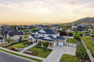 11731 N Broadleaf Hollow Ln, Highland, UT 84003 - Photo 6