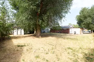 1504 N Reid Dr, Layton, UT 84041 - Photo 18