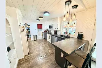 255 N 900 W, Cleveland, UT 84518 - Photo 10