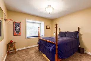 13 La Montagne Ln, Sandy, UT 84092 - Photo 32