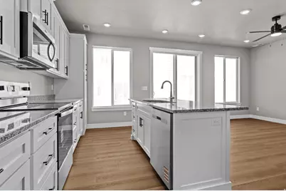2848 W 4075 S #315, Roy, UT 84067 - Photo 6