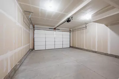 2848 W 4075 S #316, Roy, UT 84067 - Photo 20