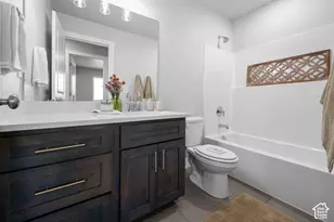 2848 W 4075 S, Roy, UT 84067 - Photo 4