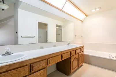2374 E Summerspring Ln, Salt Lake City, UT 84124 - Photo 22