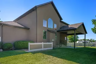 1301 N 2350 W, Lehi, UT 84043 - Photo 12