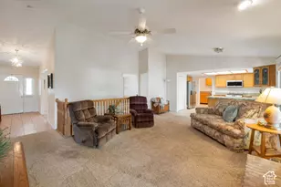 1386 W Bristol Ridge Rd S, West Jordan, UT 84088 - Photo 4