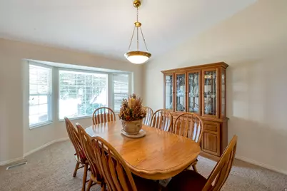 1386 W Bristol Ridge Rd S, West Jordan, UT 84088 - Photo 8