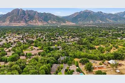 6261 S Vinecrest Dr, Salt Lake City, UT 84121 - Photo 64