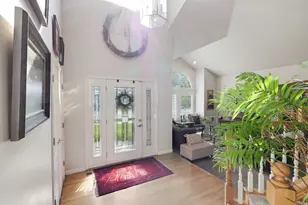 6261 S Vinecrest Dr, Salt Lake City, UT 84121 - Photo 2