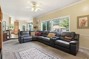 6261 S Vinecrest Dr, Salt Lake City, UT 84121 - Photo 16