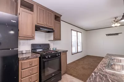 2491 N Highway 89 #403, Pleasant View, UT 84404 - Photo 14