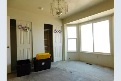 5707 S Esprit Dr W, Kearns, UT 84118 - Photo 16