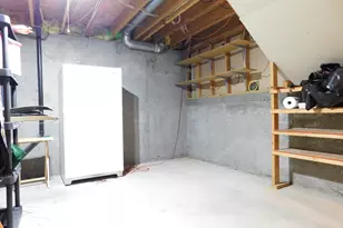 5707 S Esprit Dr W, Kearns, UT 84118 - Photo 26