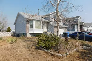 5707 S Esprit Dr W, Kearns, UT 84118 - Photo 4