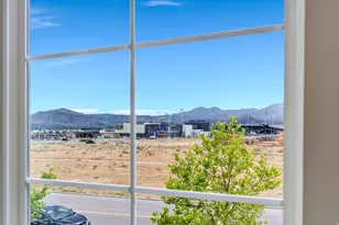 10907 S Lake Run Rd W, South Jordan, UT 84009 - Photo 4