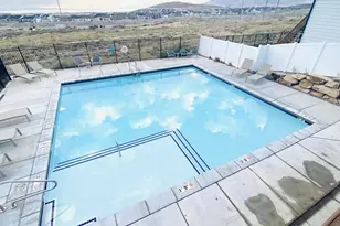 4477 E Hurstbourne Dr, Eagle Mountain, UT 84005 - Photo 34