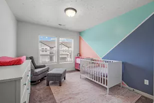 4477 E Hurstbourne Dr, Eagle Mountain, UT 84005 - Photo 20