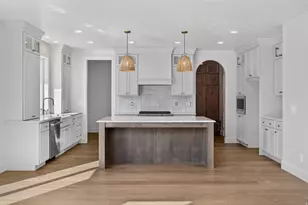 1625 N 320 E, Orem, UT 84057 - Photo 12