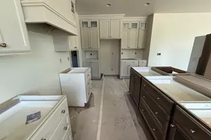 1625 N 320 E, Orem, UT 84057 - Photo 6