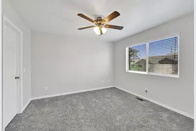1764 W 5050 S, Roy, UT 84067 - Photo 16