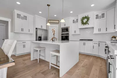 2873 S Puddle Ln, Saratoga Springs, UT 84045 - Photo 16