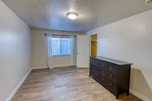 5552 W Eagle Peak Dr S, Herriman, UT 84096 - Photo 38