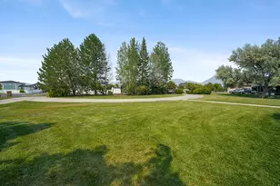 731 W 700 N, American Fork, UT 84003 - Photo 44