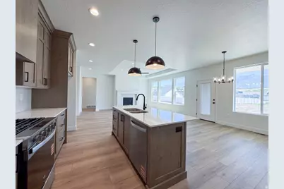 6386 S Larry Way #141, South Weber, UT 84405 - Photo 10