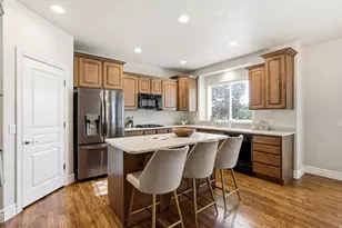 3113 W Uinta Pines Cir S, South Jordan, UT 84095 - Photo 14