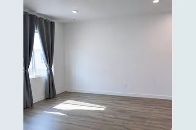 3928 Cougar Ln, Eagle Mountain, UT 84005 - Photo 6