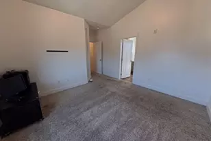 1837 W Eaglewood Dr, Saratoga Springs, UT 84045 - Photo 4