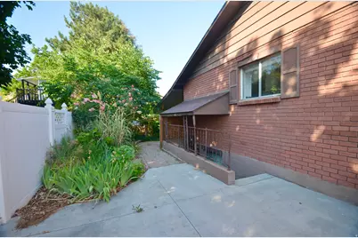 768 Crestview Dr, Tooele, UT 84074 - Photo 28