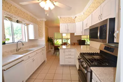 768 Crestview Dr, Tooele, UT 84074 - Photo 8