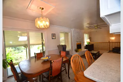768 Crestview Dr, Tooele, UT 84074 - Photo 10