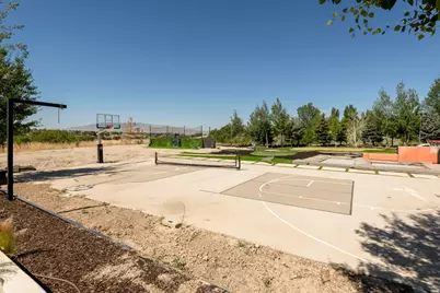 11085 N Yarrow Cir W, Highland, UT 84003 - Photo 28