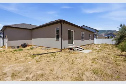 1186 N Buckboard Ln, Spanish Fork, UT 84660 - Photo 10