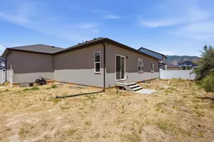 1186 N Buckboard Ln, Spanish Fork, UT 84660 - Photo 10