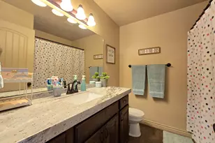 309 W 1950 N, Harrisville, UT 84414 - Photo 16
