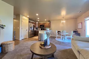 309 W 1950 N, Harrisville, UT 84414 - Photo 8