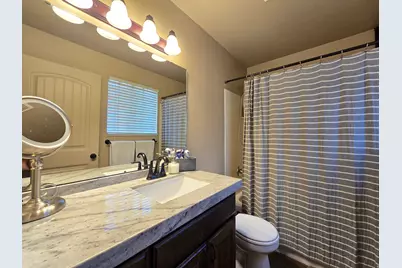 309 W 1950 N, Harrisville, UT 84414 - Photo 12