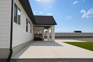 2993 E Lake Vista Dr, Eagle Mountain, UT 84005 - Photo 30