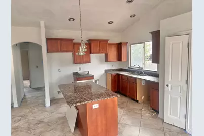 6804 S Majestic Rd, West Jordan, UT 84081 - Photo 6