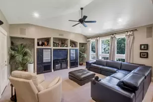 1957 N Smithridge Dr E, Lehi, UT 84043 - Photo 8