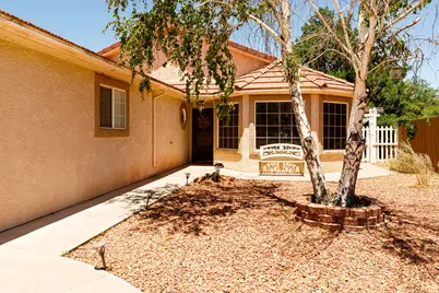 65 E Red Shadow Cir, Kanab, UT 84741 - Photo 2