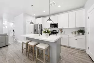 10767 S Lake Terrace Ave, South Jordan, UT 84009 - Photo 8