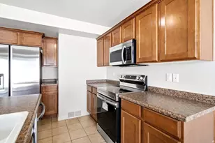 2481 S Gilmour St, West Haven, UT 84401 - Photo 12