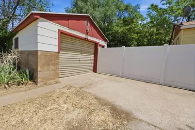 94 W 2000 N, Sunset, UT 84015 - Photo 20