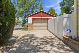94 W 2000 N, Sunset, UT 84015 - Photo 18