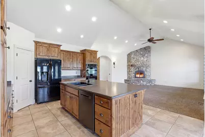 1769 N 150 W, Genola, UT 84655 - Photo 18